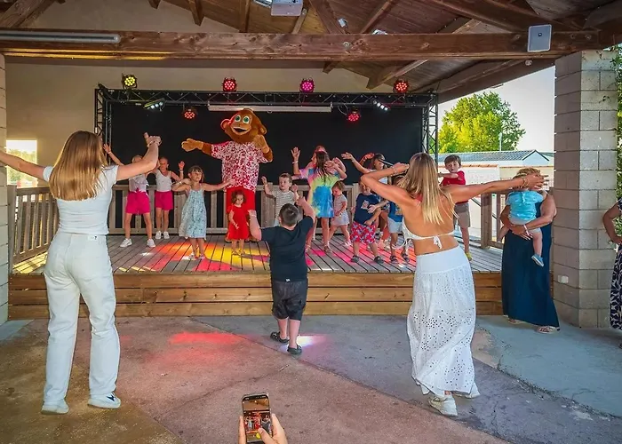 4 étoiles - Parc Aquatique - Ccadfdf